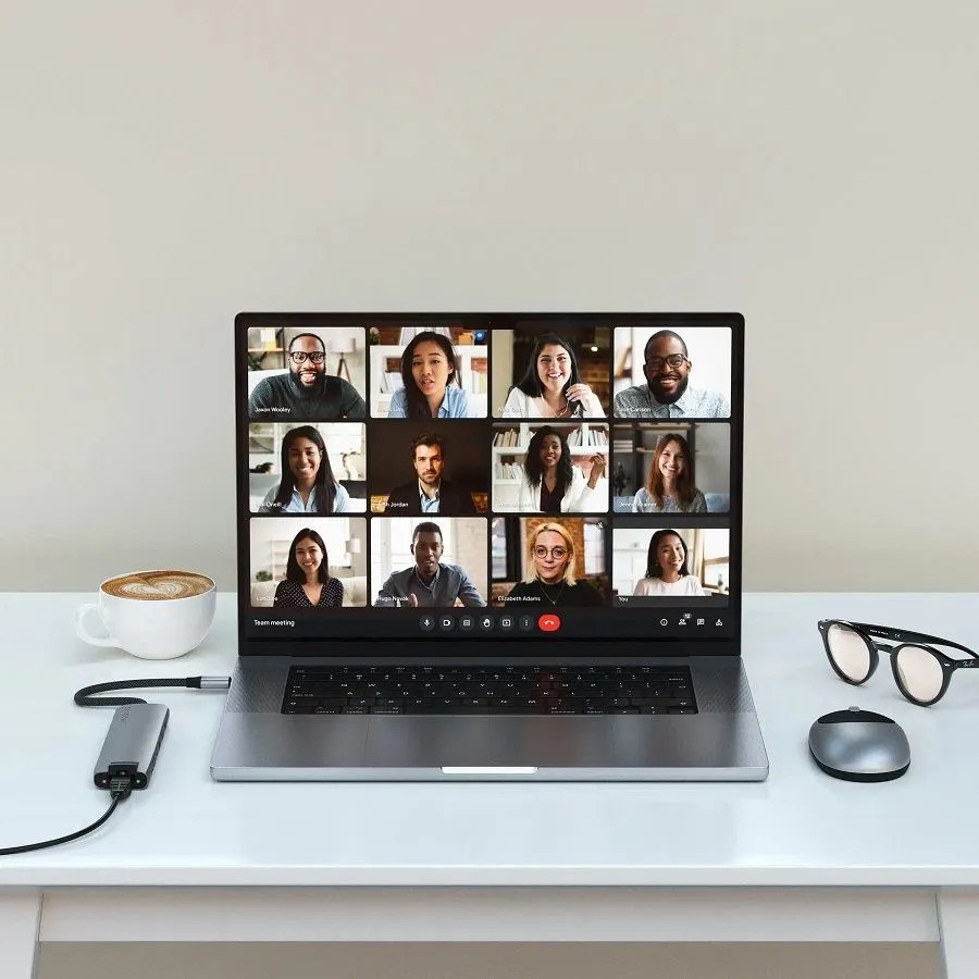 Адаптер Satechi 7-in-1 USB-C (7-в-1, серый)