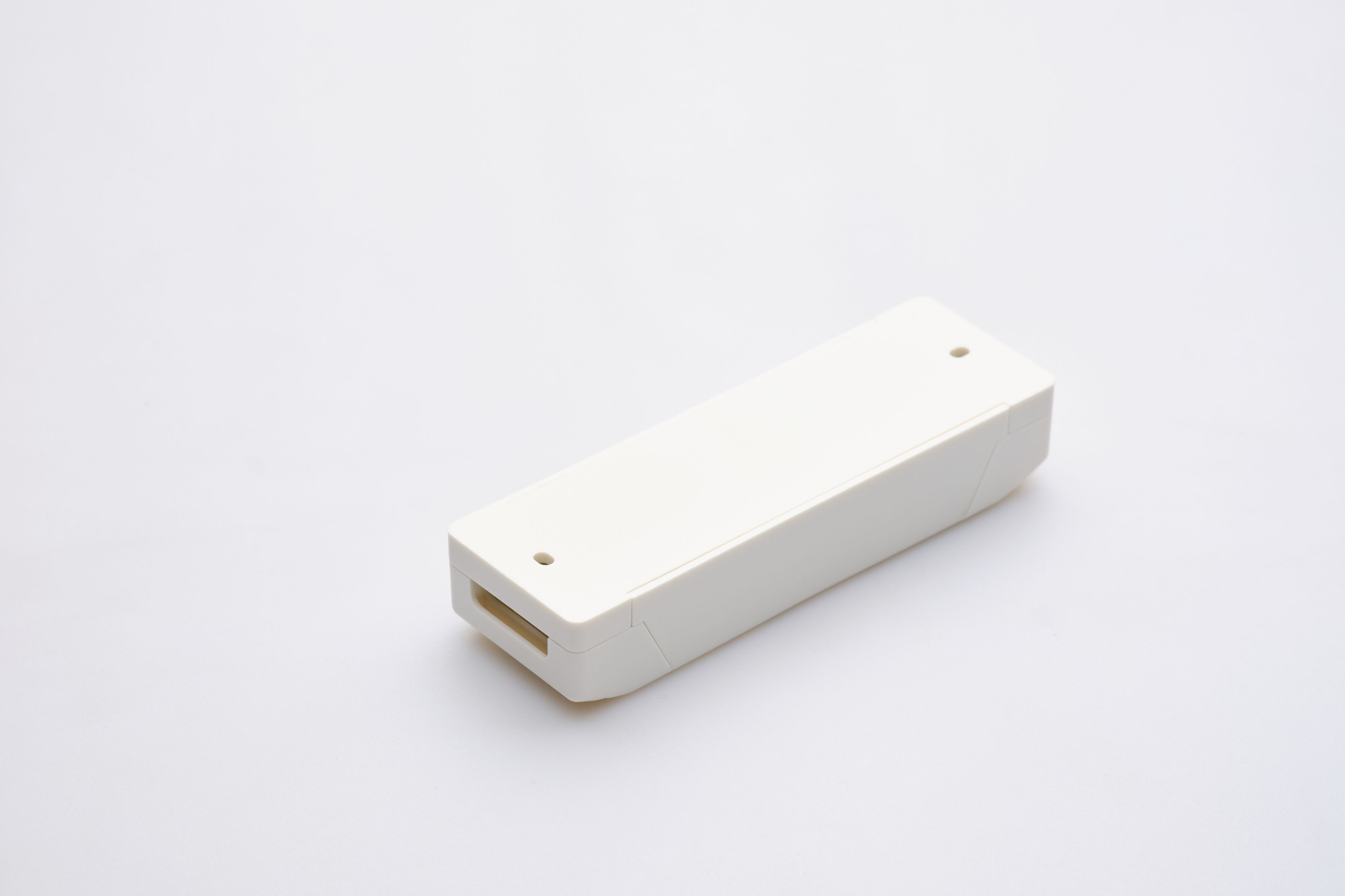 Блок управления светодиодной ленты Yeelight Pro RGBW DC-DC driver