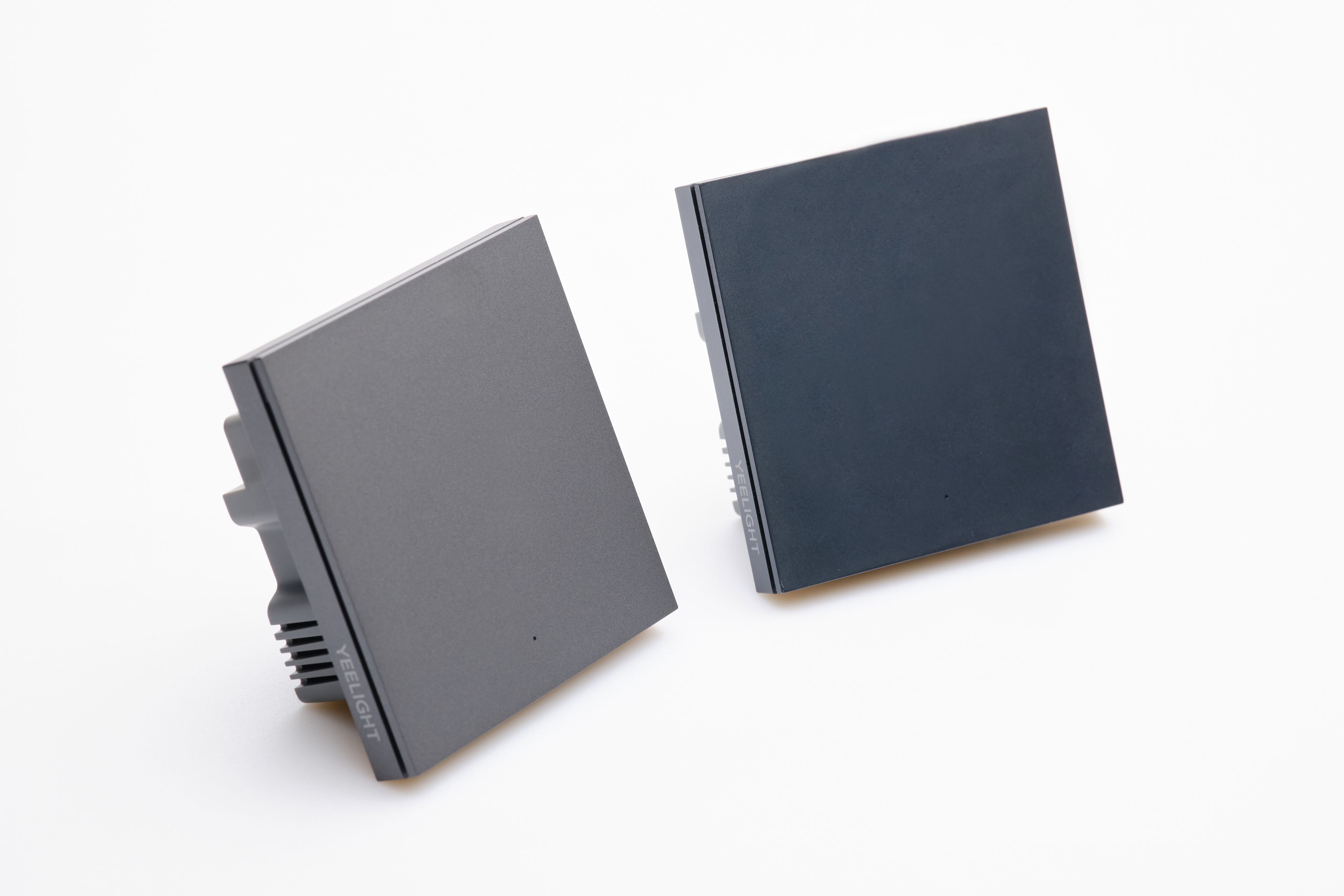 Выключатель Yeelight Pro E20 (проводной, 1 клавиша, серый))