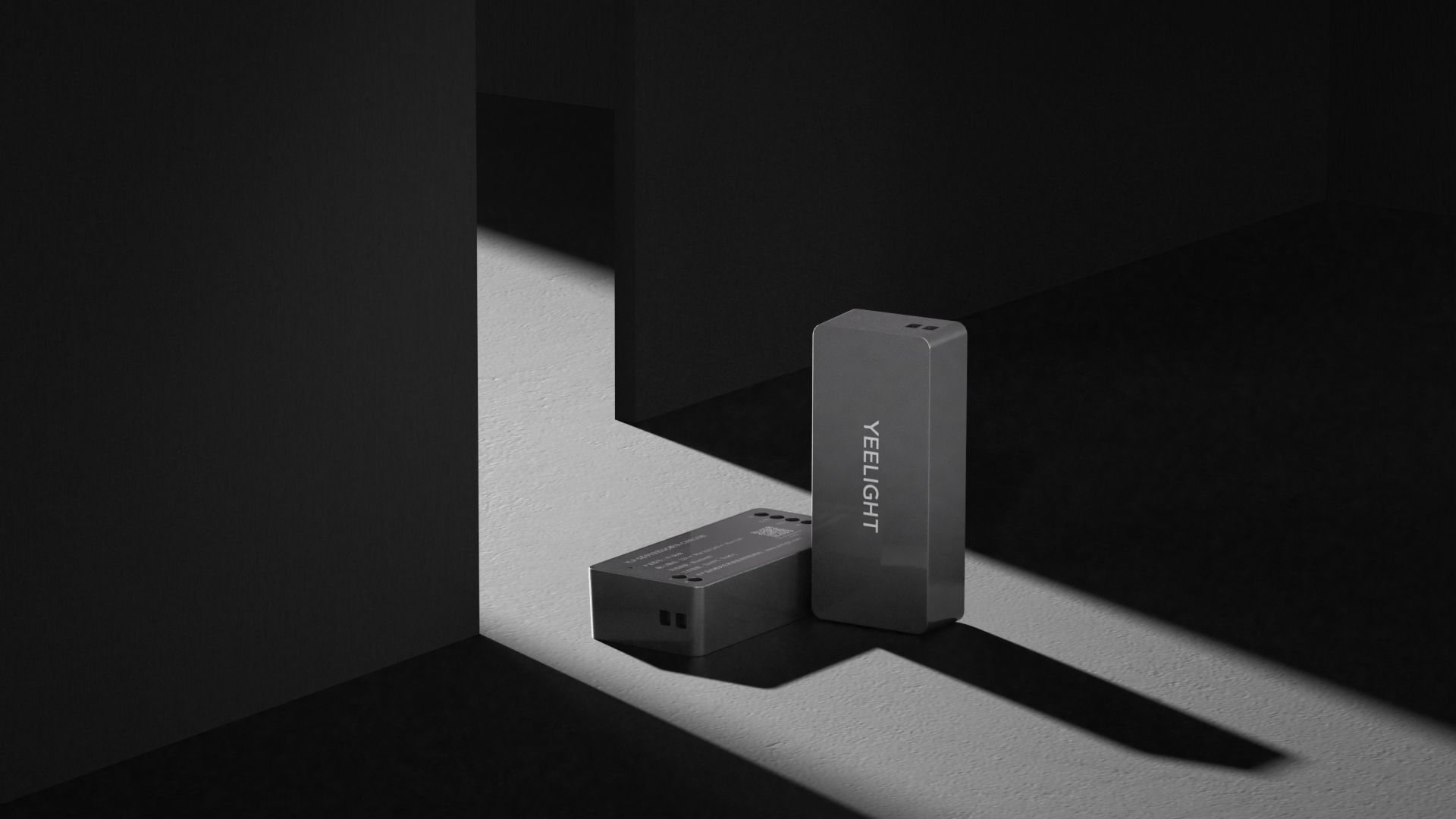 Блок управления светодиодной ленты Yeelight smart RGBCW DC-DC lightstrip driver 288W (12V/24V)