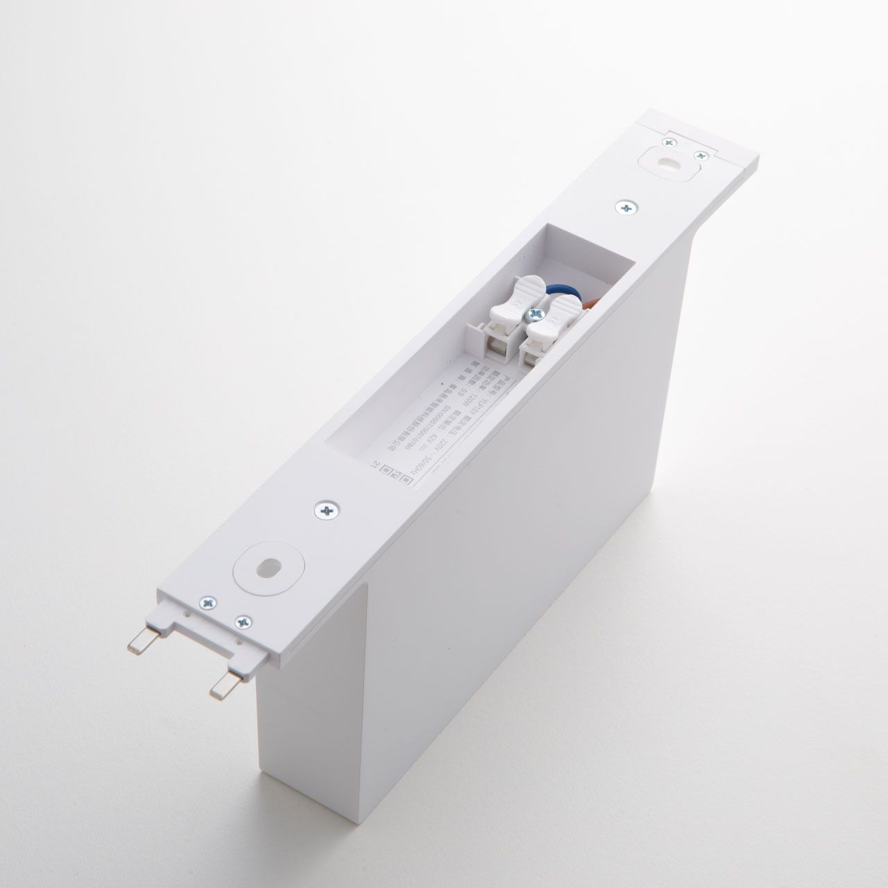 Блок питания Yeelight Pro P20 (для магнитного трека, 120 Вт, стандартный, белый)