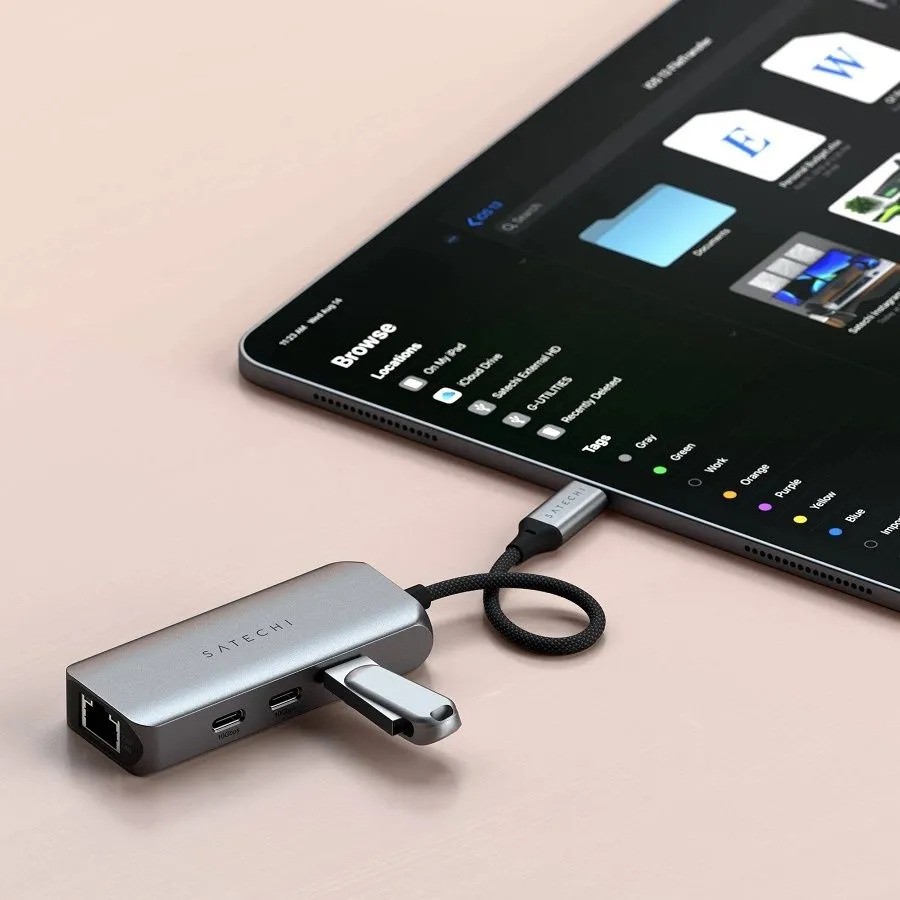 Хаб Satechi 4-in-1 USB-C Hub With 2.5 Gigabit Ethernet&3USB-C (серый)