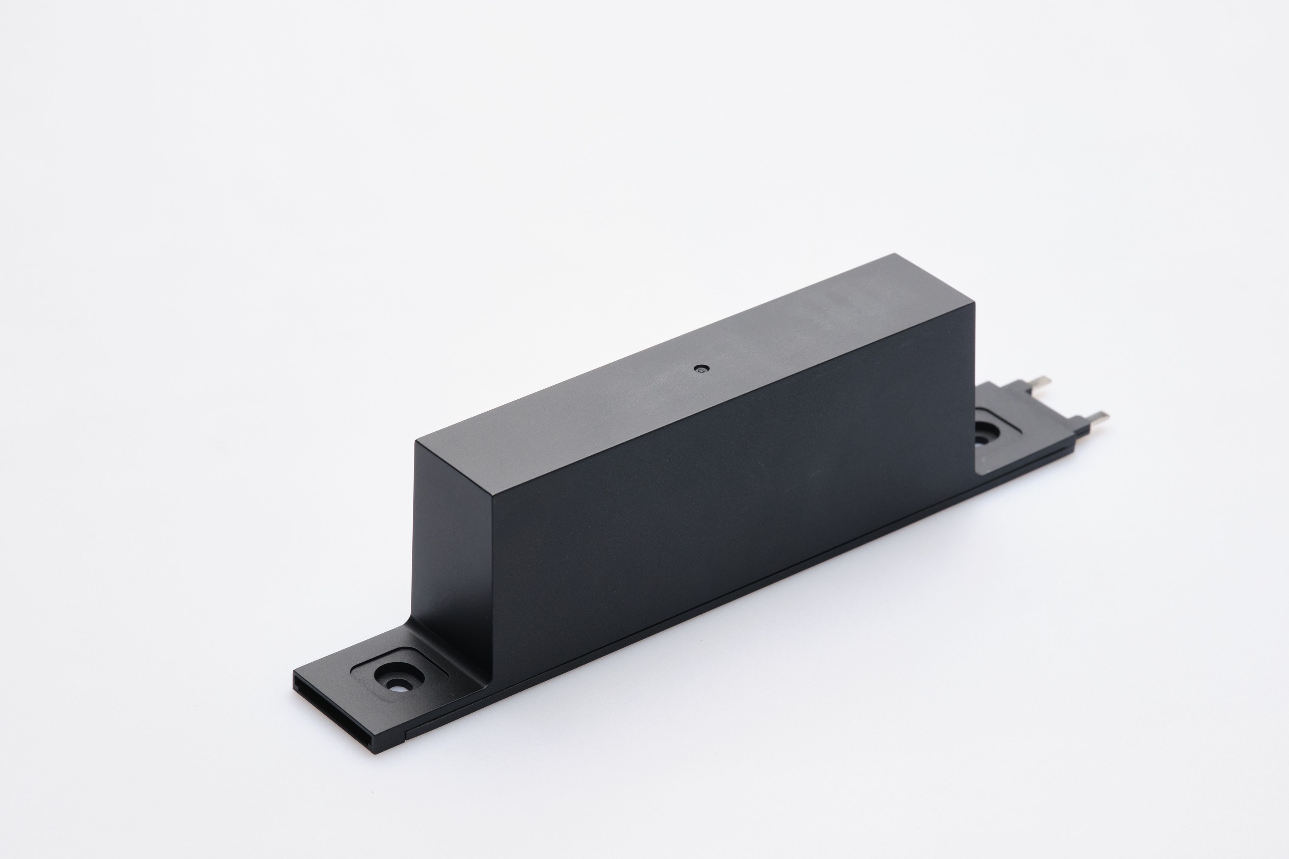 Блок питания Yeelight Pro P20 (для магнитного трека, 110 Вт, компактный, черный)