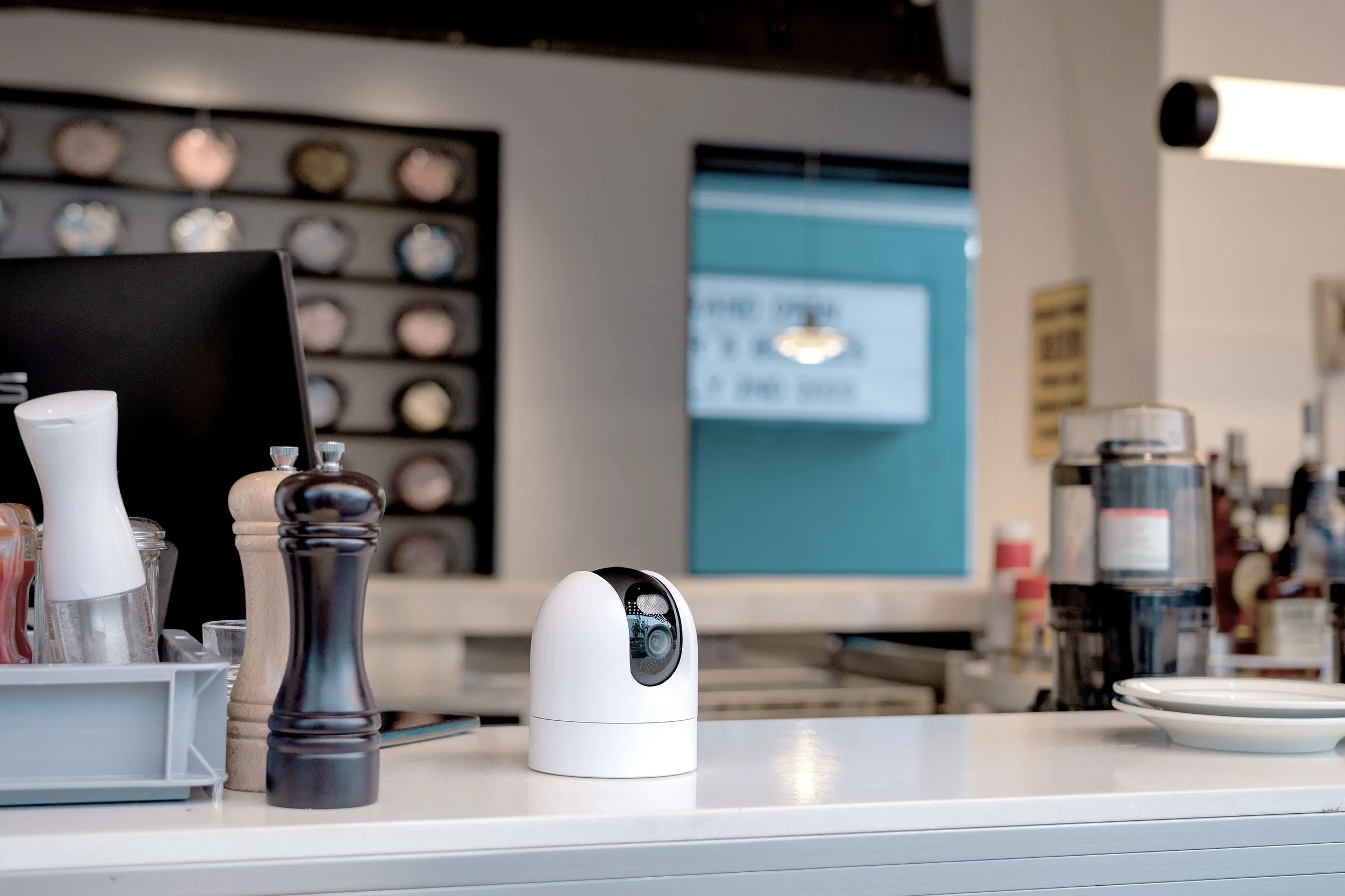 Камера наружного видеонаблюдения Xiaomi Outdoor Camera CW400 (белый)